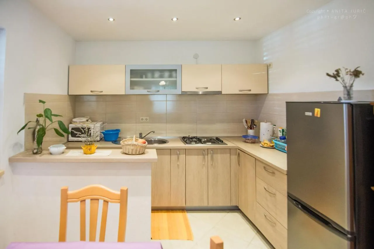 House Pansy 0*, Pasman Croatia